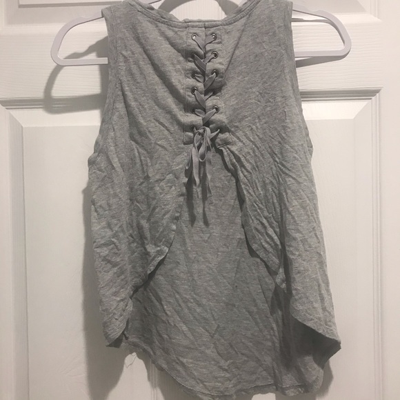 Women’s Fabletics Workout Top - Picture 4 of 4